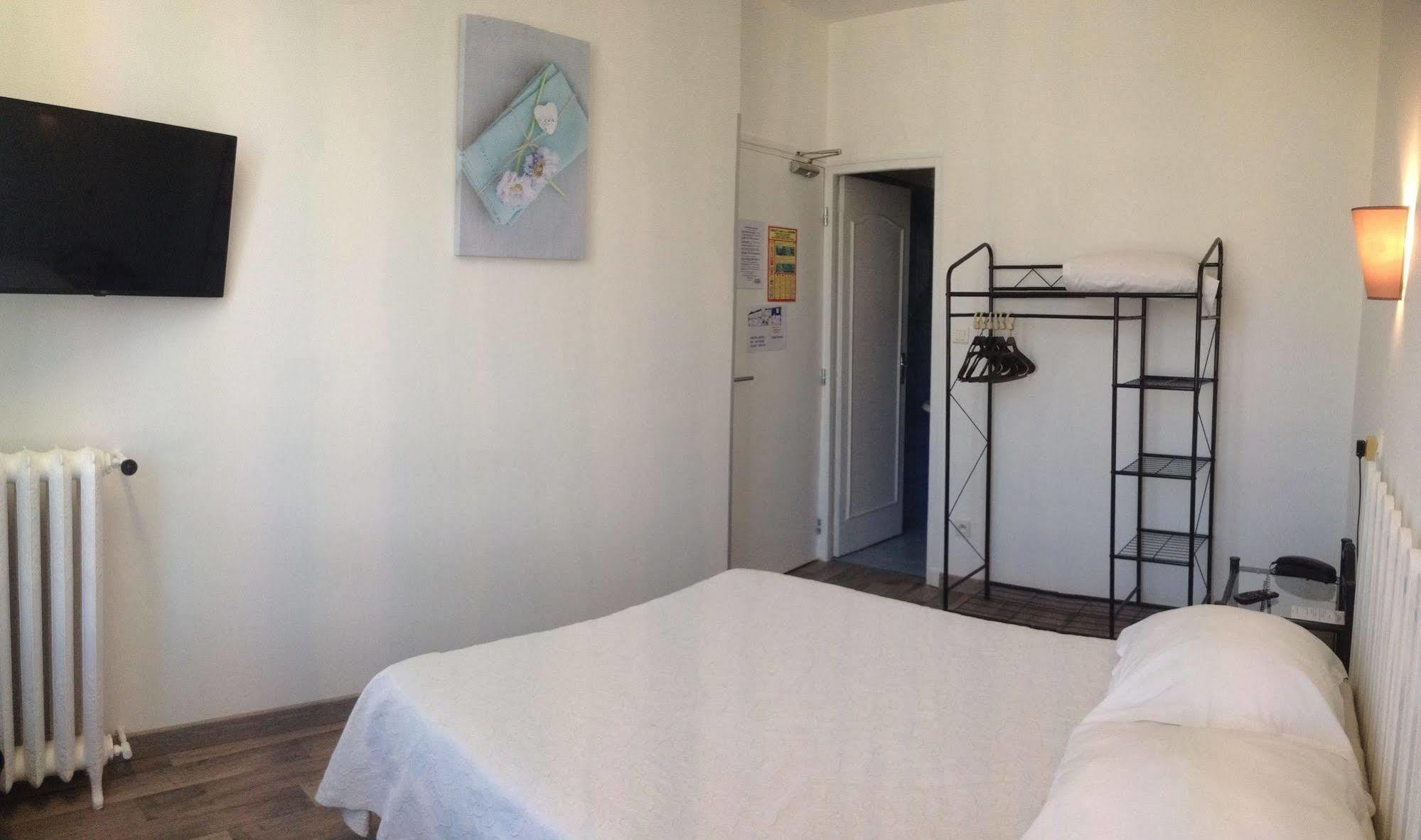 Au Nouvel Hotel Toulon Luaran gambar